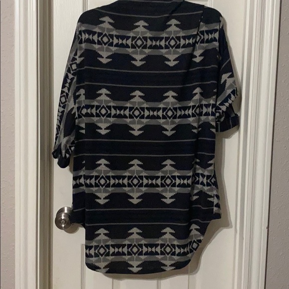 Aztec Cardigan - Picture 2 of 2